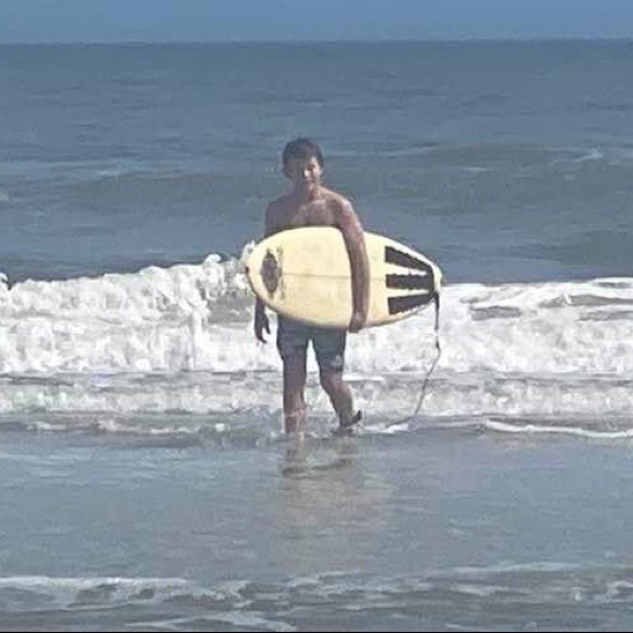 Meet your Posher, Kenneth - Picture 1 of 1